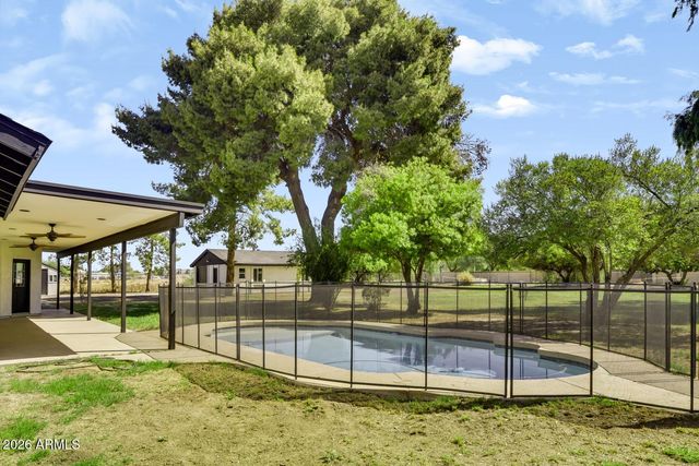 6217 N 79TH Drive, Glendale, AZ 85303