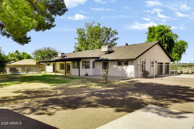 6217 N 79TH Drive, Glendale, AZ 85303