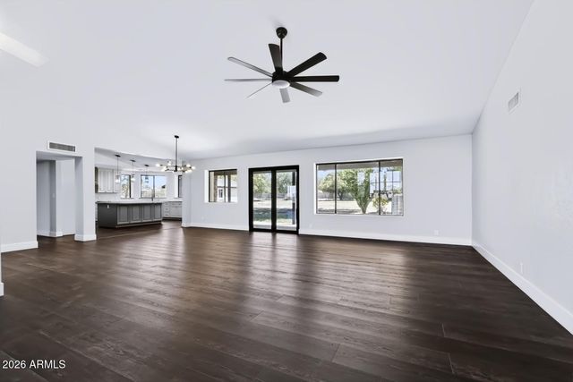 6217 N 79TH Drive, Glendale, AZ 85303