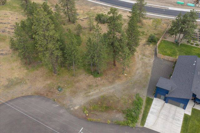 3819 W Cliffside Ln, Spokane, WA 99224