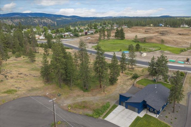 3819 W Cliffside Ln, Spokane, WA 99224