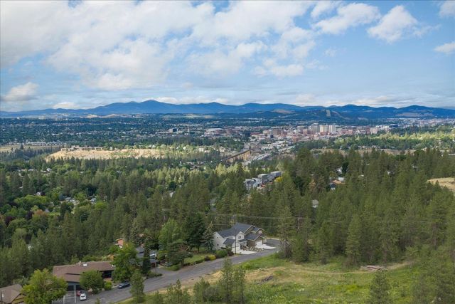 3819 W Cliffside Ln, Spokane, WA 99224