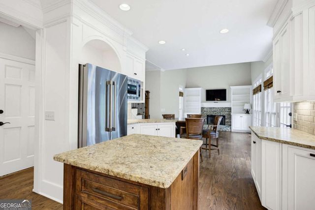 5185 Catalpa Knoll, Acworth, GA 30101