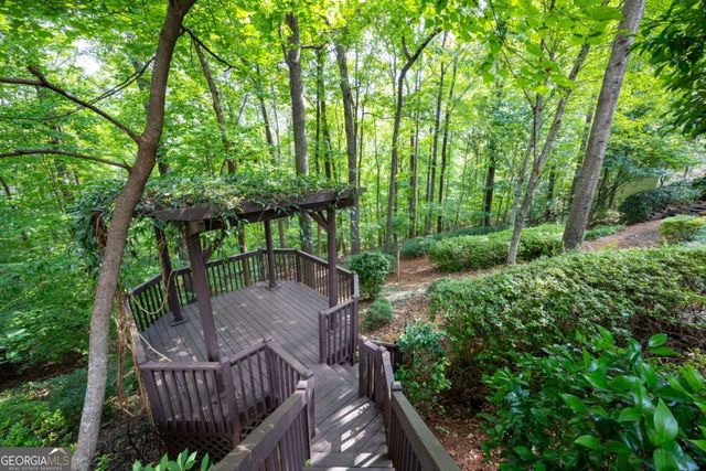 5185 Catalpa Knoll, Acworth, GA 30101