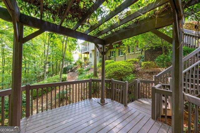 5185 Catalpa Knoll, Acworth, GA 30101