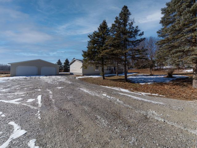 1677 W 900 N, Wheatfield, IN 46392