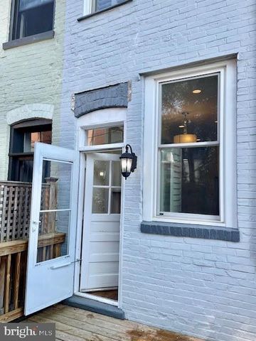 1932 35TH ST NW, Washington, DC 20007