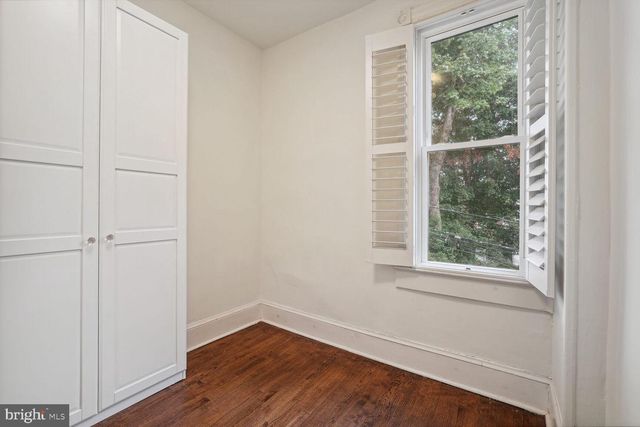 1932 35TH ST NW, Washington, DC 20007