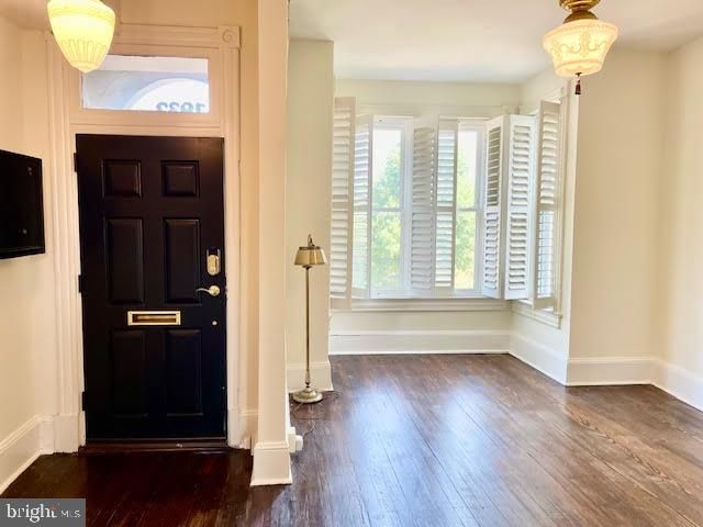 1932 35TH ST NW, Washington, DC 20007