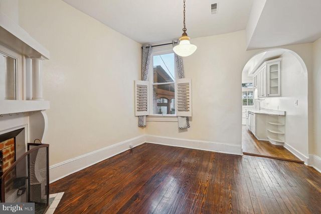 1932 35TH ST NW, Washington, DC 20007