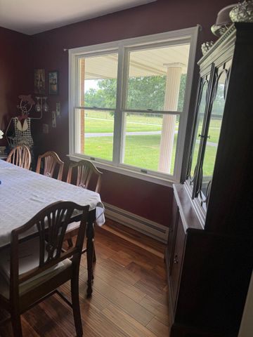 20712 TROVINGER MILL RD RD, Hagerstown, MD 21742