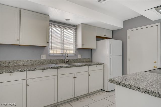3909 West Oakey Boulevard, Las Vegas, NV 89102
