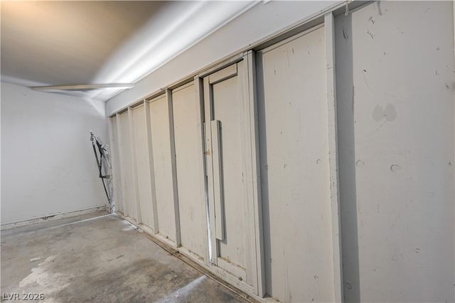 3909 West Oakey Boulevard, Las Vegas, NV 89102