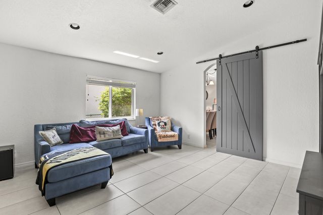 1419 SW 45th Way, Deerfield Beach, FL 33442