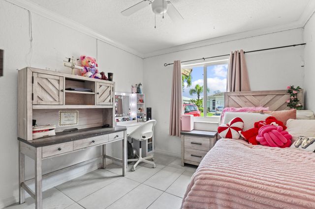 1419 SW 45th Way, Deerfield Beach, FL 33442