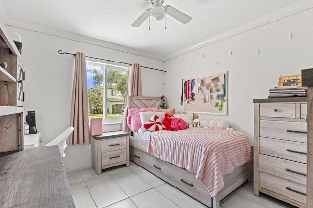 1419 SW 45th Way, Deerfield Beach, FL 33442