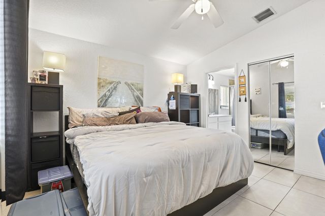 1419 SW 45th Way, Deerfield Beach, FL 33442