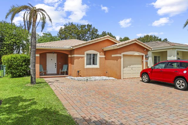 1419 SW 45th Way, Deerfield Beach, FL 33442
