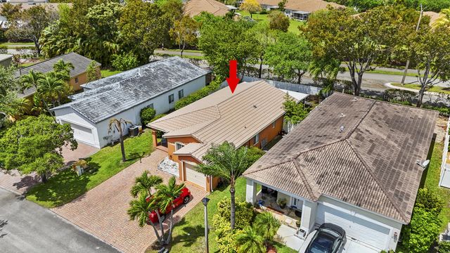 1419 SW 45th Way, Deerfield Beach, FL 33442