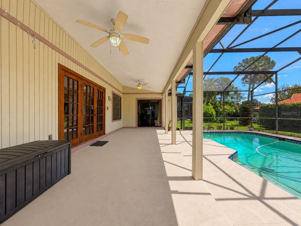 Image 38 of property listing at 9731 SIBLEY CIRCLE, Orlando, FL 32836