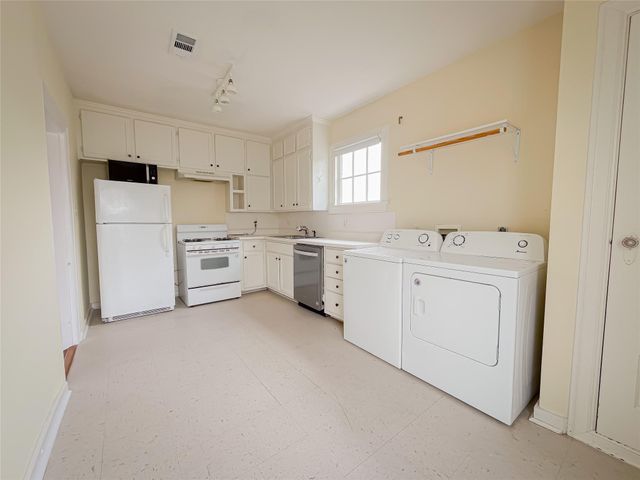 1101 Church Street, Galveston, TX 77550