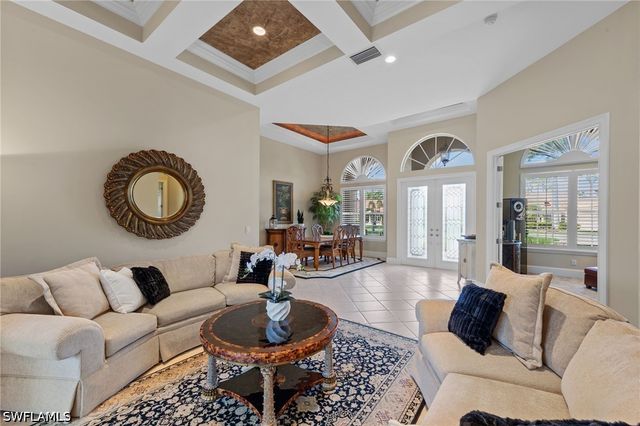 20301 Leopard LN, Estero, FL 33928