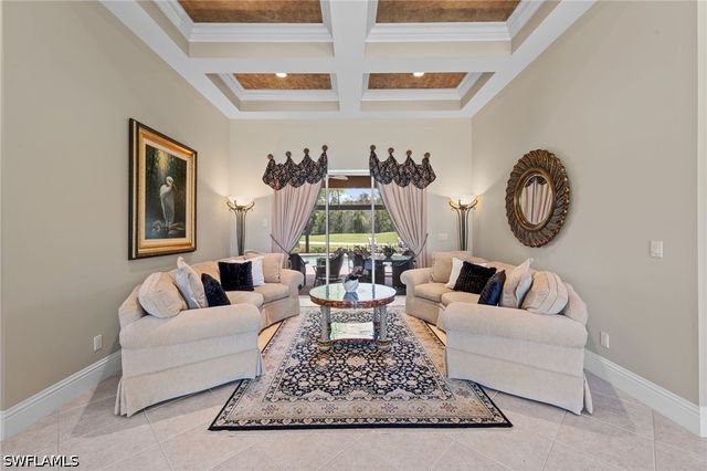 20301 Leopard LN, Estero, FL 33928