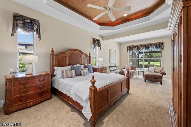 20301 Leopard LN, Estero, FL 33928