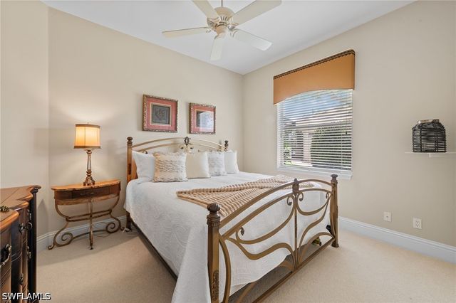 20301 Leopard LN, Estero, FL 33928