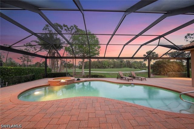 20301 Leopard LN, Estero, FL 33928