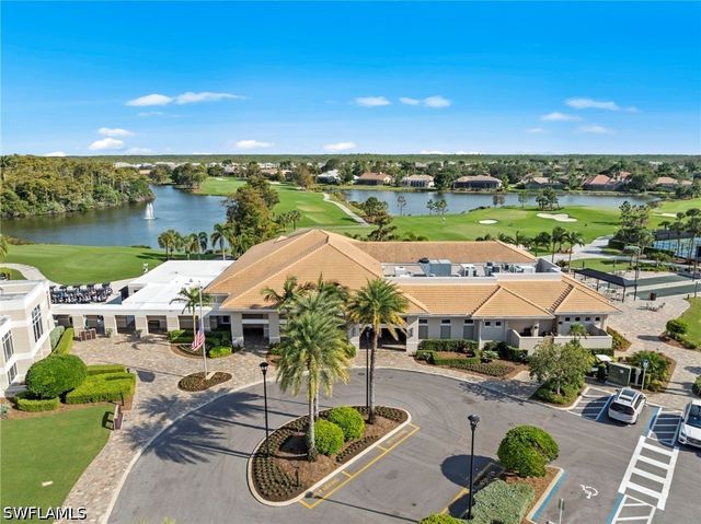 20301 Leopard LN, Estero, FL 33928