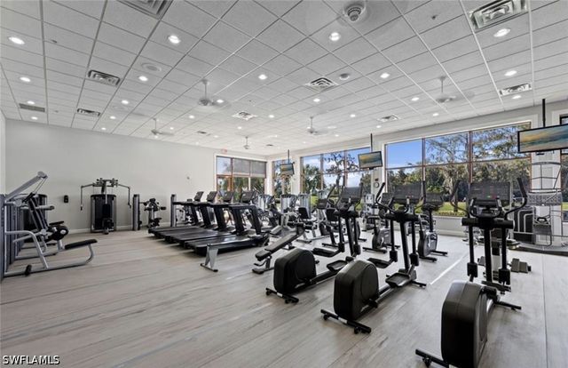 20301 Leopard LN, Estero, FL 33928