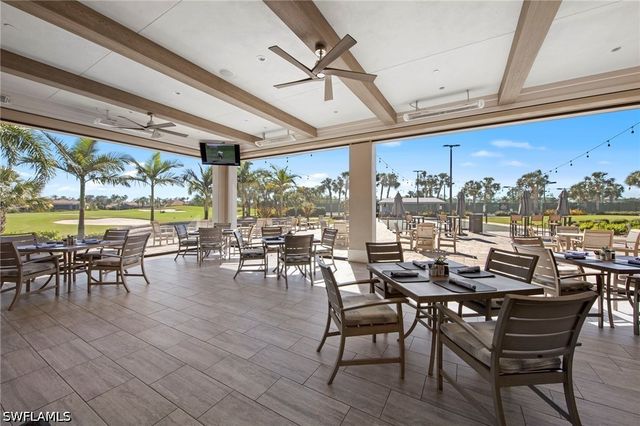 20301 Leopard LN, Estero, FL 33928