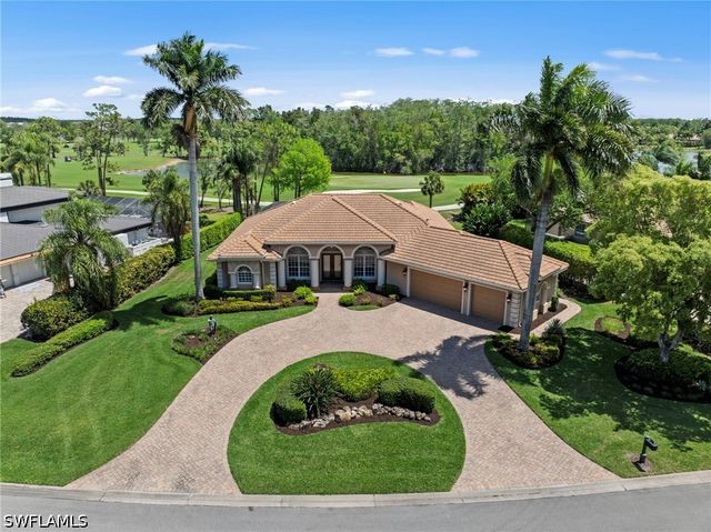 20301 Leopard LN, Estero, FL 33928