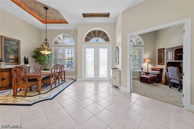 20301 Leopard LN, Estero, FL 33928