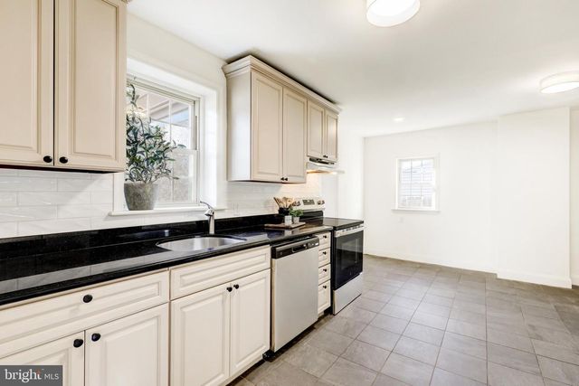 1529 BRIERWOOD RD, Havertown, PA 19083