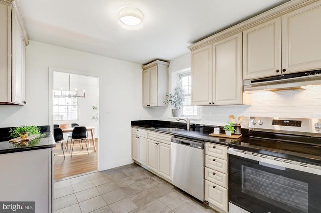 1529 BRIERWOOD RD, Havertown, PA 19083