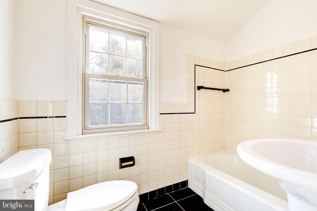 1529 BRIERWOOD RD, Havertown, PA 19083