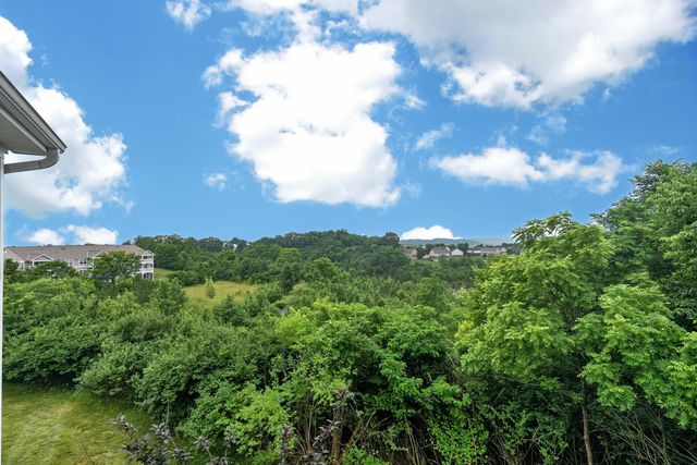 588 Ivy Ridge Drive, Newport, KY 41076