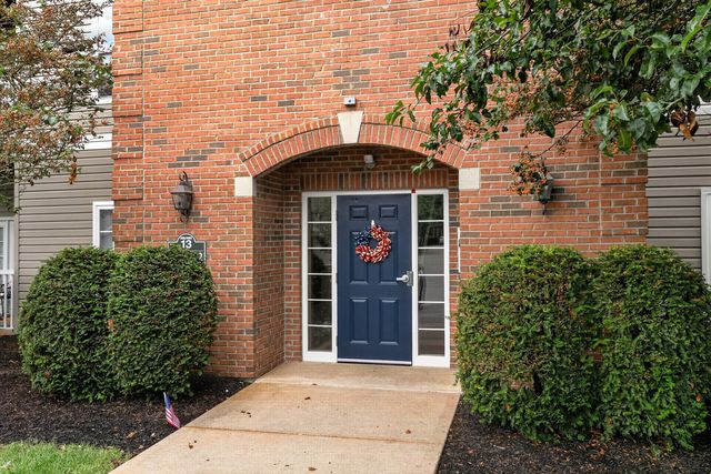 588 Ivy Ridge Drive, Newport, KY 41076