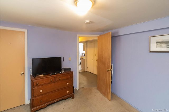 19 Maryland Avenue, Poughkeepsie, NY 12603