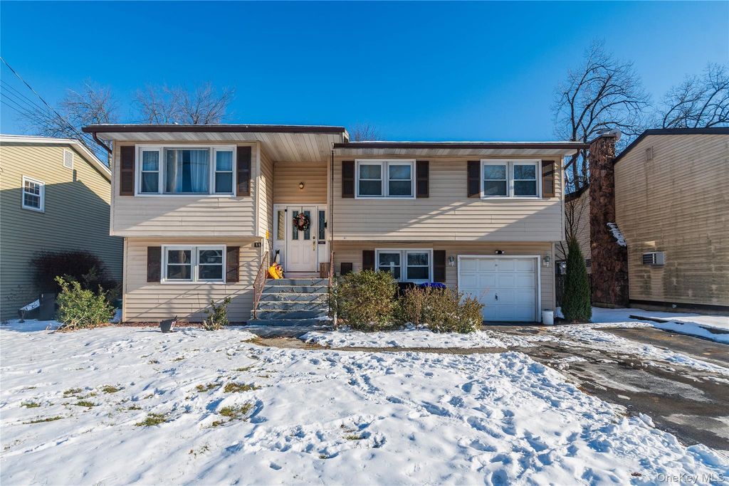 19 Maryland Avenue, Poughkeepsie, NY 12603