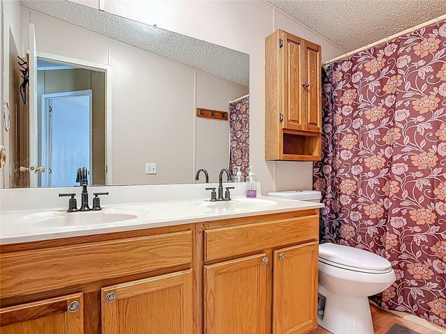 45750 PINE STREET, Paisley, FL 32767