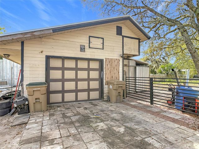 45750 PINE STREET, Paisley, FL 32767