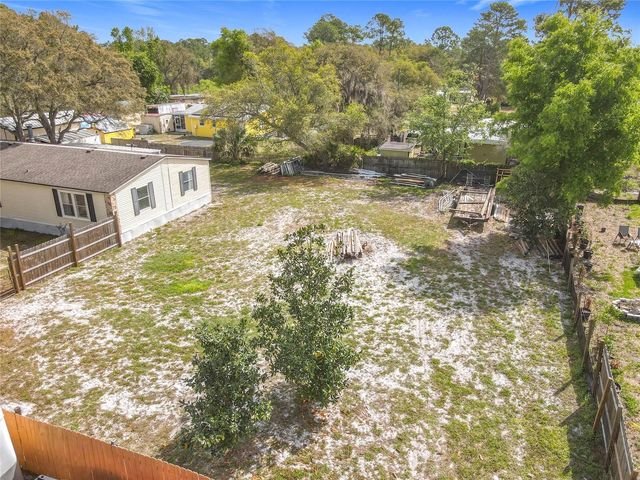 45750 PINE STREET, Paisley, FL 32767