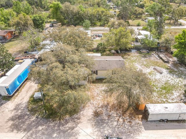 45750 PINE STREET, Paisley, FL 32767