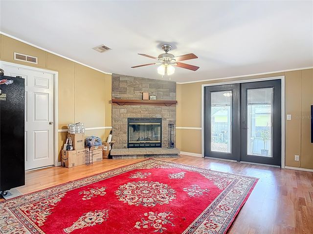 45750 PINE STREET, Paisley, FL 32767