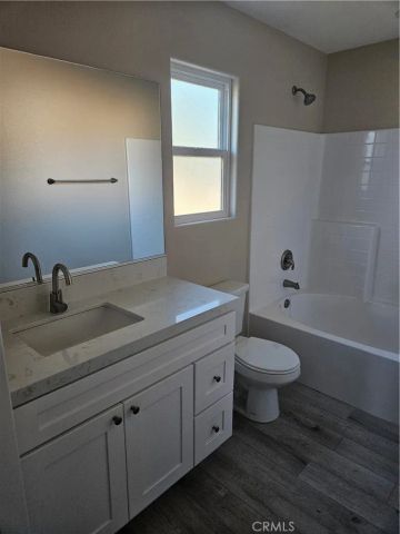 18994 Vine Street, Hesperia, CA 92345