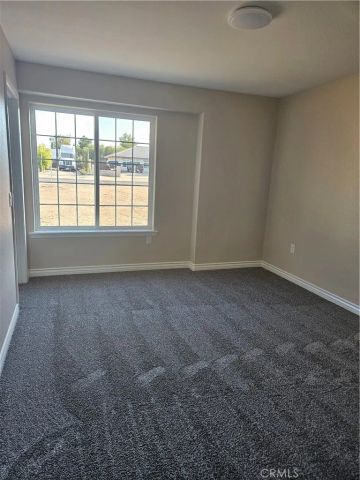 18994 Vine Street, Hesperia, CA 92345