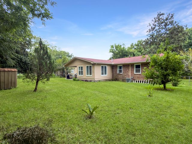 103 Wren Court, Summerville, SC 29485